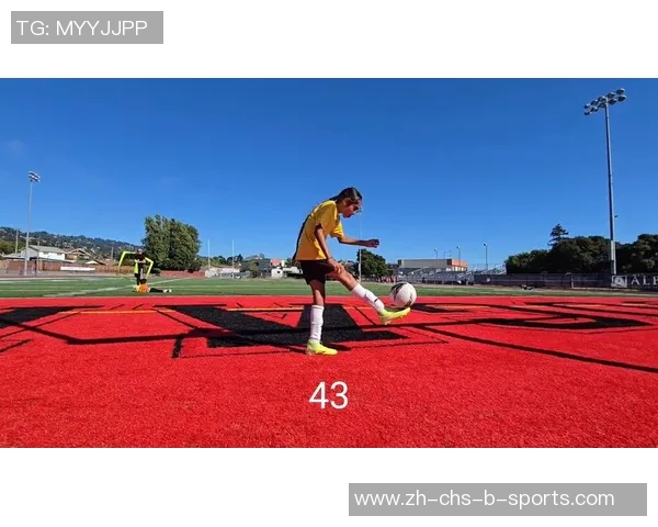 提升足球技巧的秘诀颠球训练方法与注意事项详解